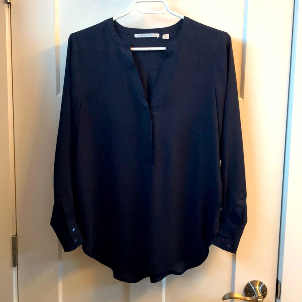 2/$30 Flowy sheer top - Navy